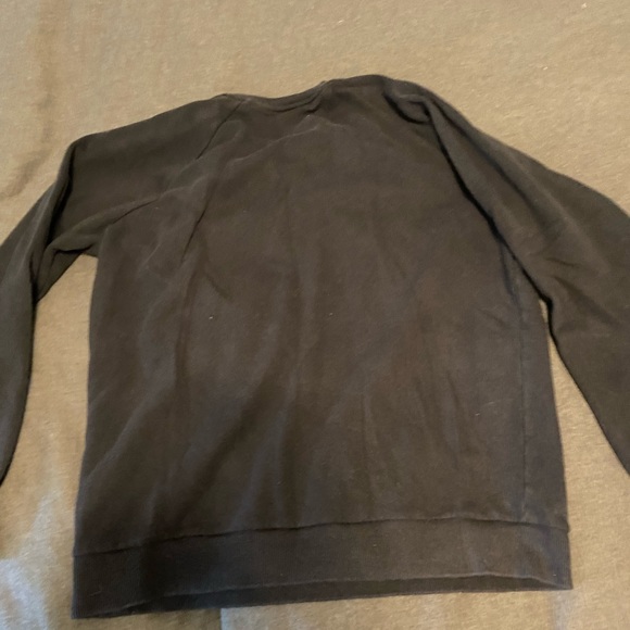 Under armour crewneck - Picture 2 of 3